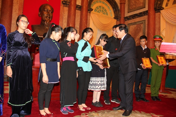 Nhấn vào ảnh để phóng to