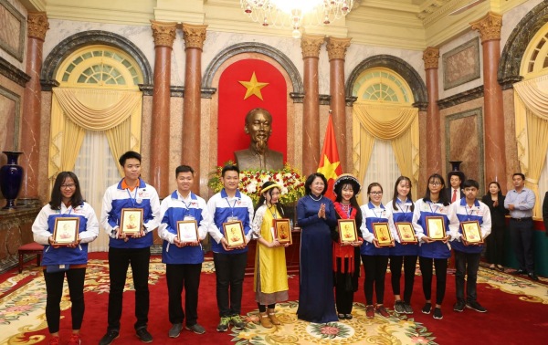 Nhấn vào ảnh để phóng to