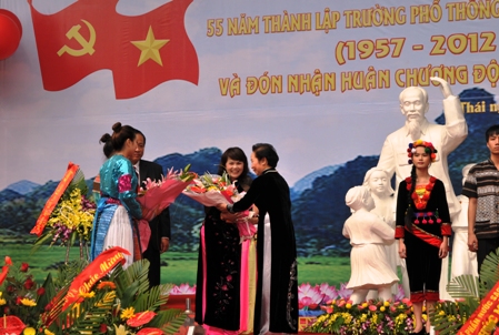 Nhấn vào ảnh để phóng to